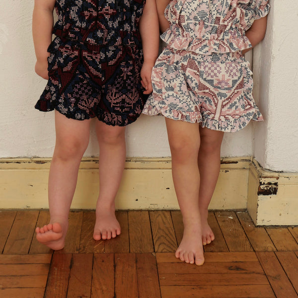 CROSS STITCH EMBROIDERED SHORT PANTS