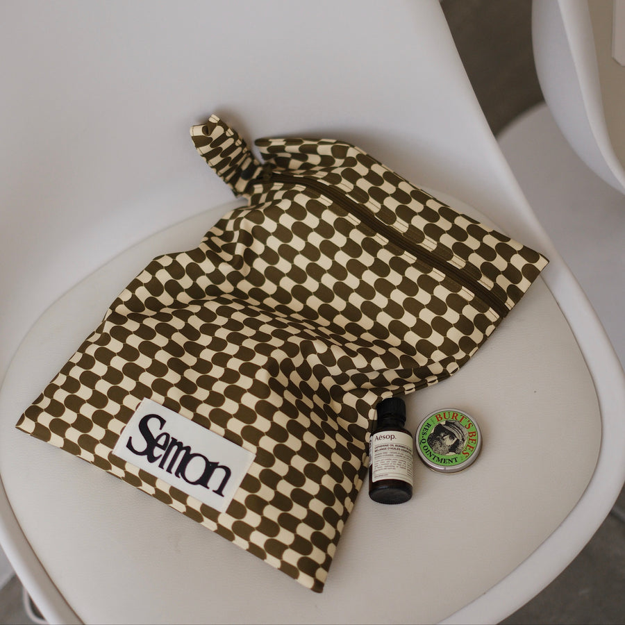 Patterned waterproof pouch