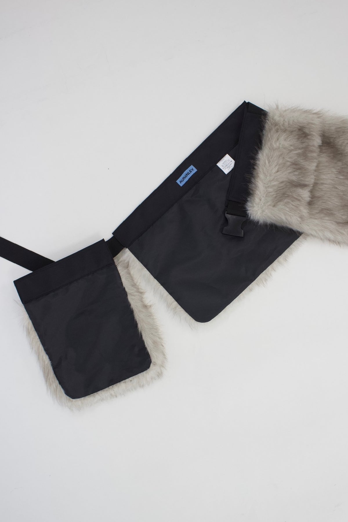 Semon ApartMent FUR WAIST BELT BAG