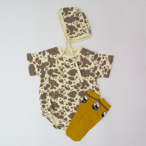 IS IT COW？WAFFLE ROMPERS