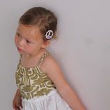 2-Set Acrylic Hair Clips16