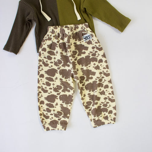 IS IT COW？WAFFLE JOGGER PANTS