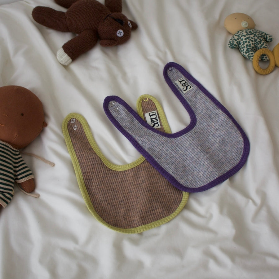BICOLOR RIB BIB