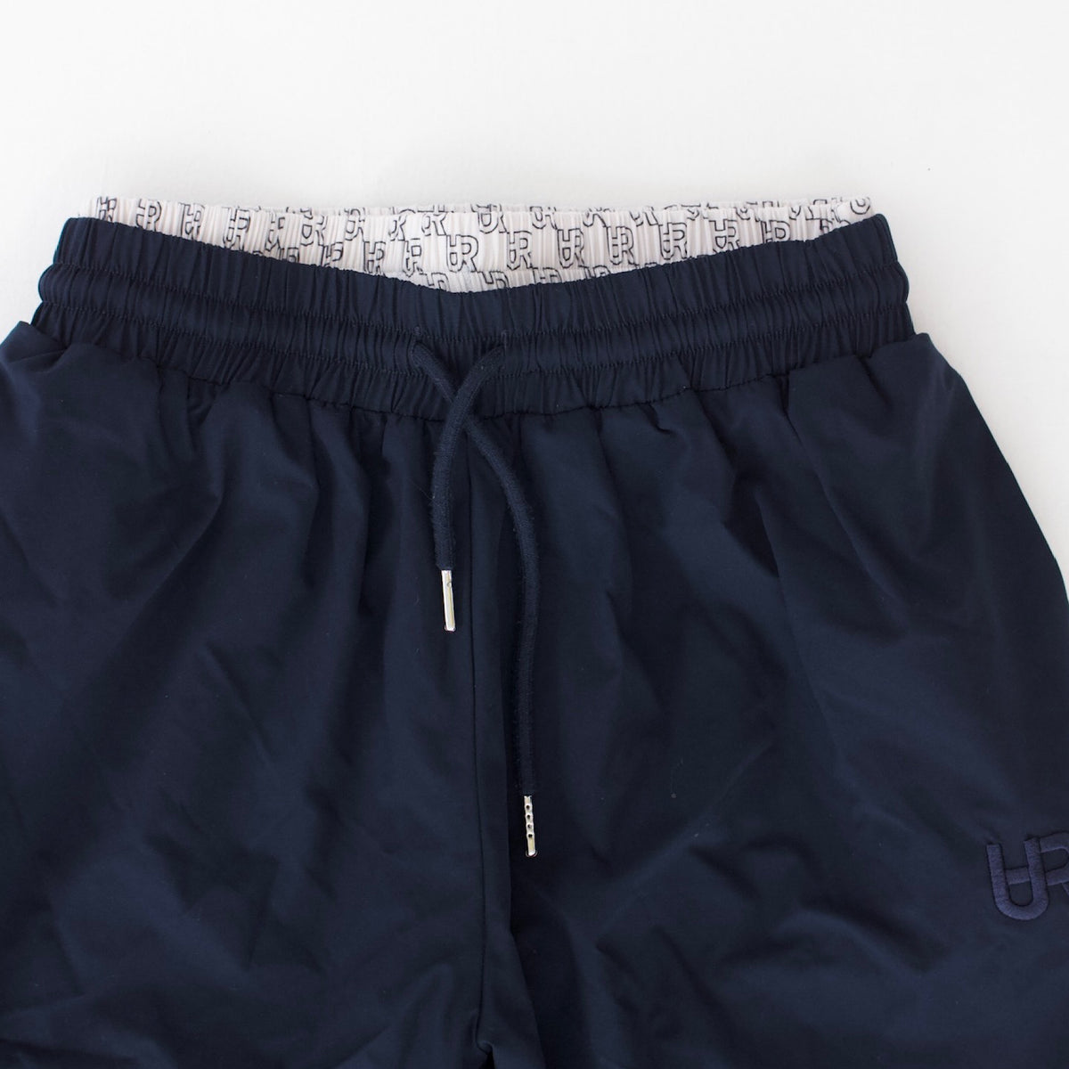 Semon ApartMent AR LOGO NYLON WIDE PANTS