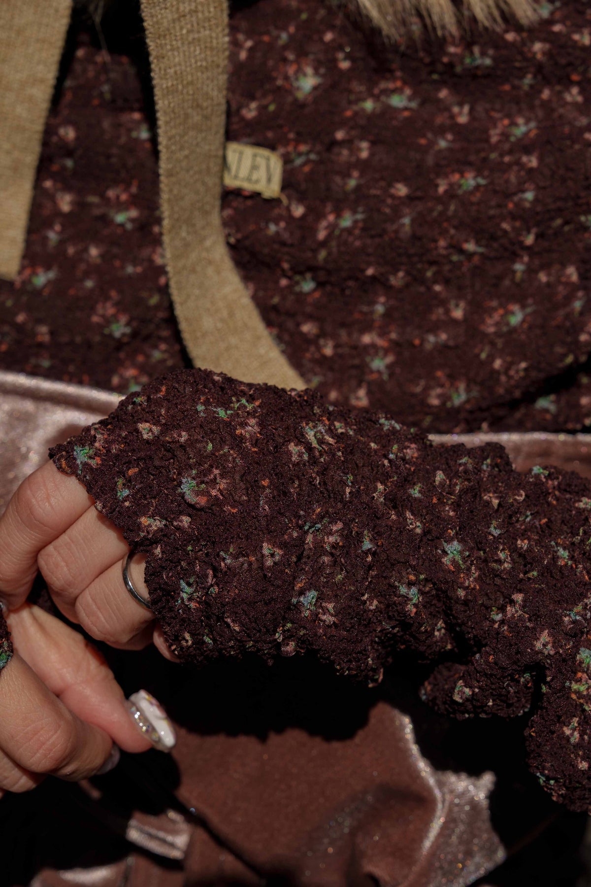 Semon ApartMent FLOWER SHIRRING TOP