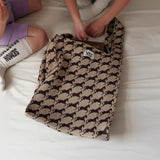 [Restock expected around May] PATTERN KNIT BAG 16