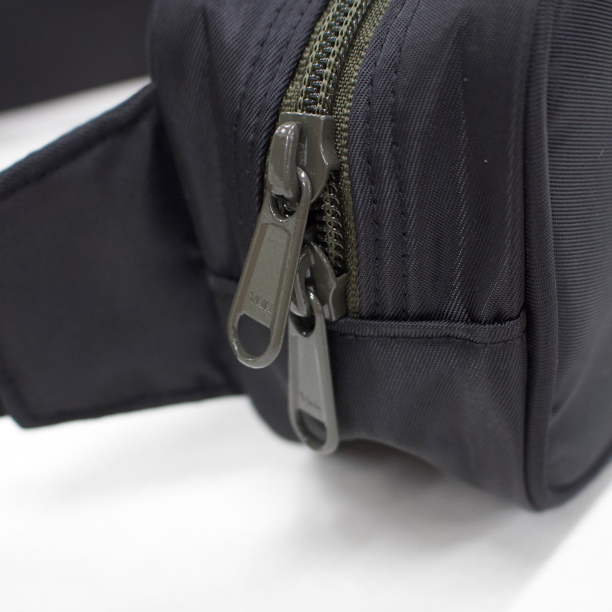 Semon ApartMent MINI WAIST BAG ブラック