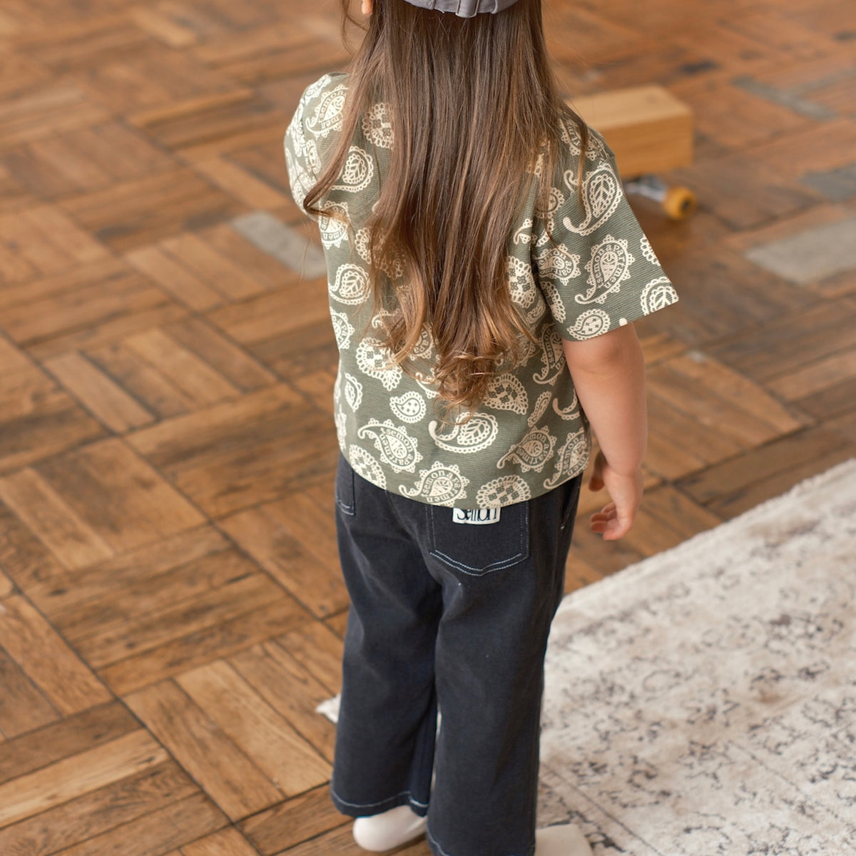 Semon ApartMent PATTERN PRINT T SHIRT
