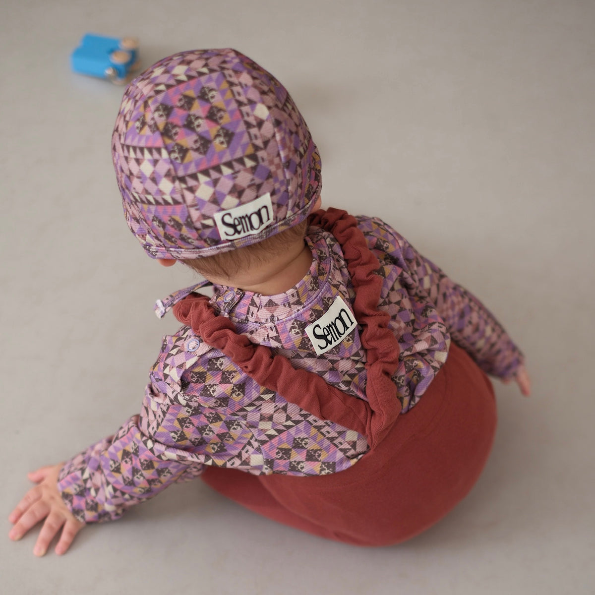 Semon ApartMent QUILTED SPAN RIB BONNET
