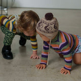 Multi-border knit1