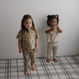 [Restock expected around May] PATTERNED T-SHIRT 28