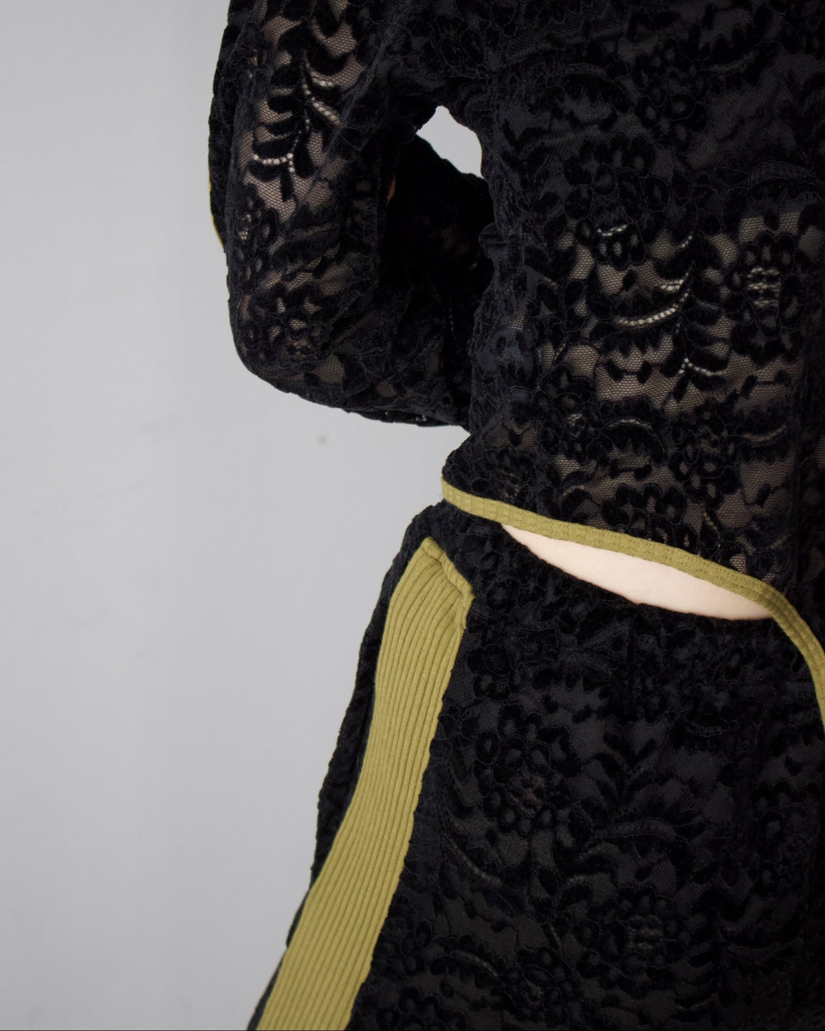 AURéNLEV Velour Lace Bodysuit Top