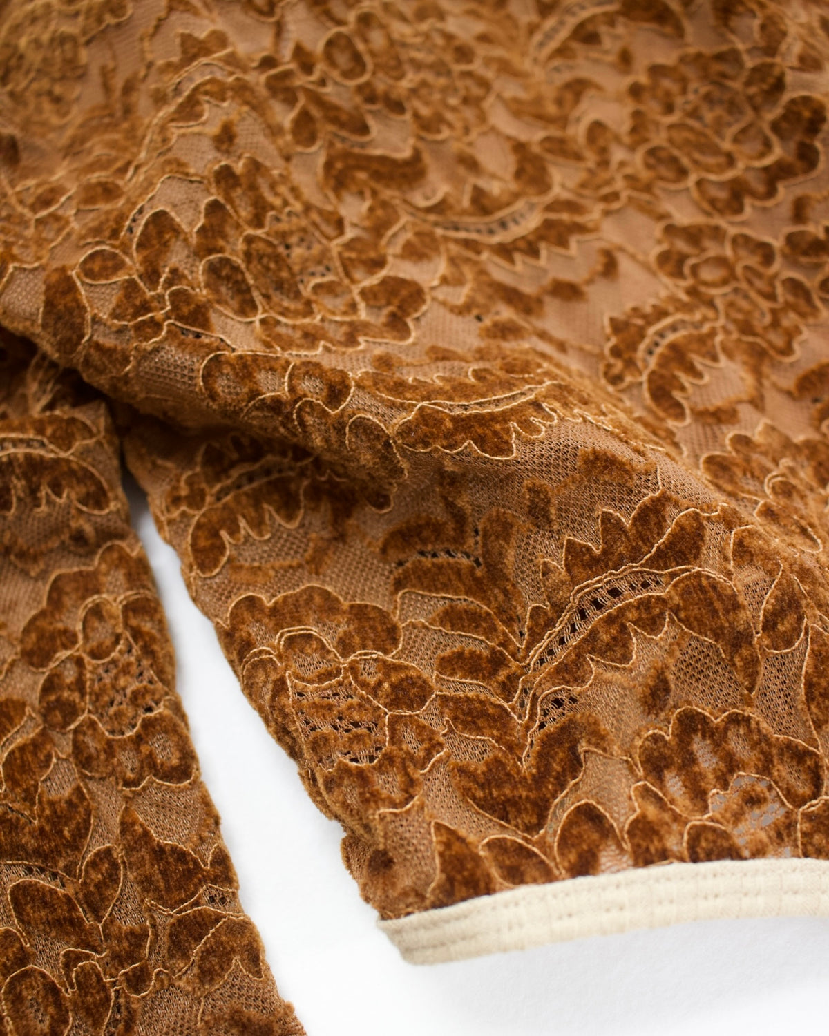 AURéNLEV Velour Lace Bodysuit Top