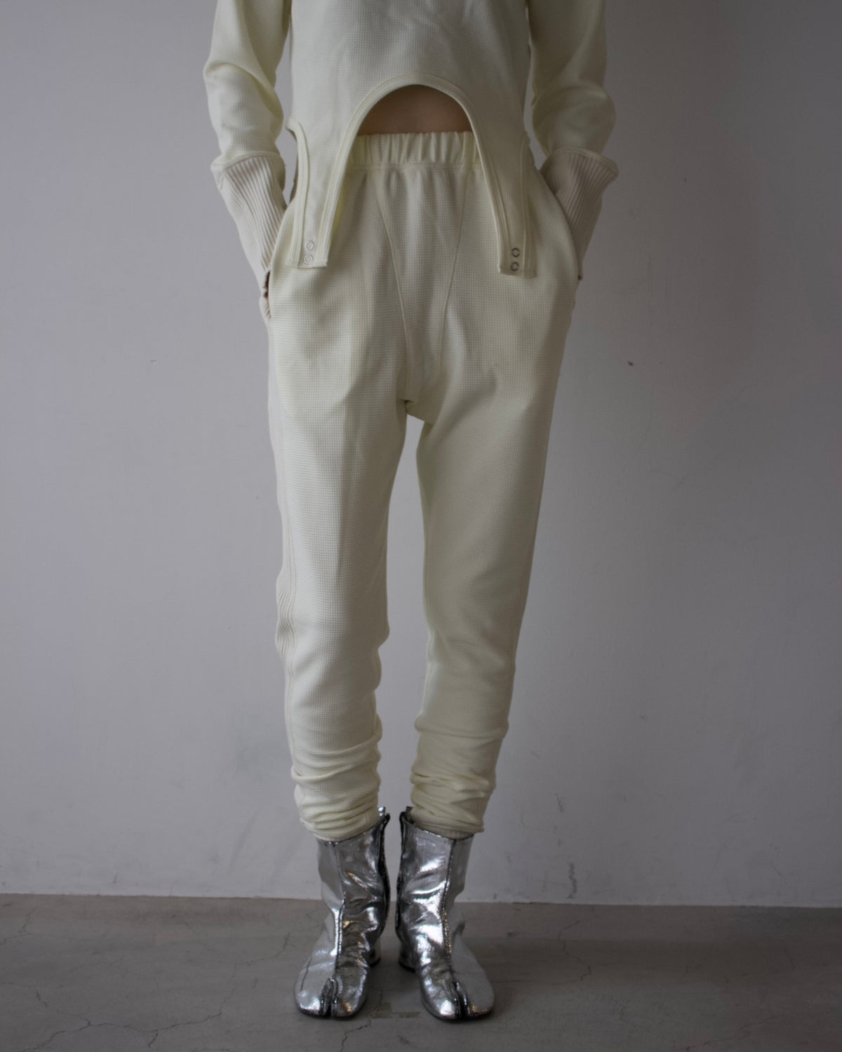 AURéNLEV Waffle Hem Rib Pants