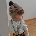 Semon ApartMent YIN YANG POMPOM BONNET