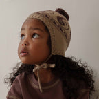 Semon ApartMent YIN YANG POMPOM BONNET
