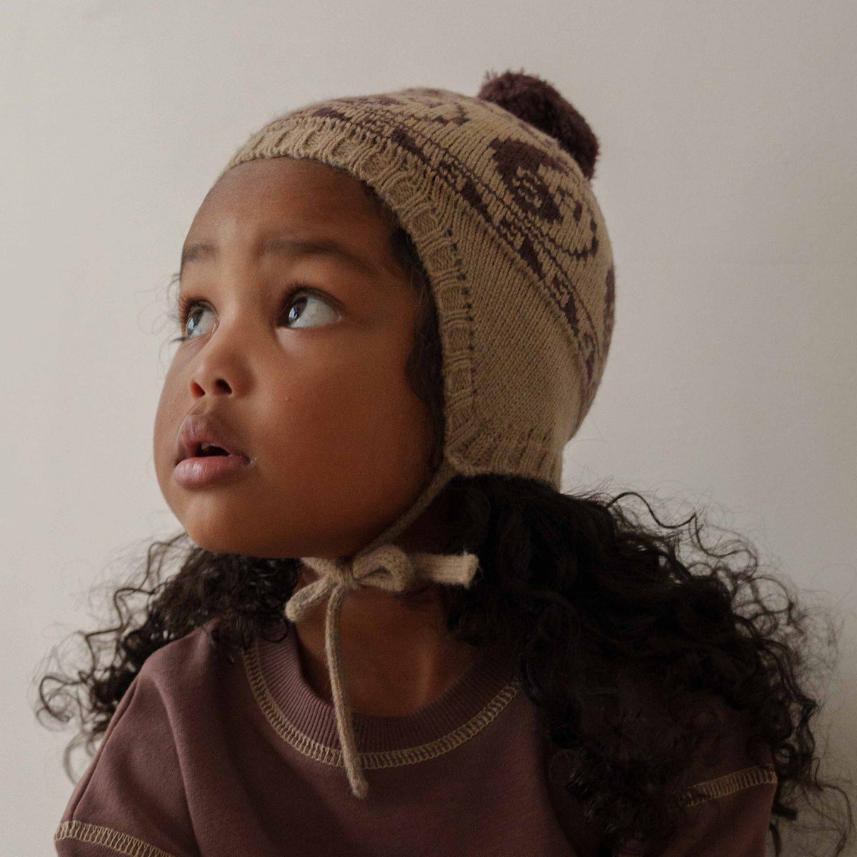 Semon ApartMent YIN YANG POMPOM BONNET