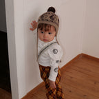 Semon ApartMent YIN YANG POMPOM BONNET