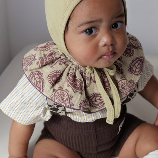 PAISLEY COTTON GAUZE FRILL BIB