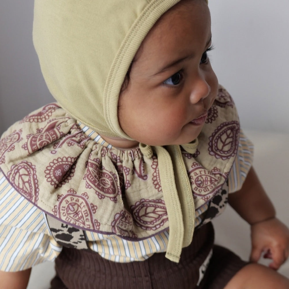 COTTON GAUZE FRILL BIB – Frö