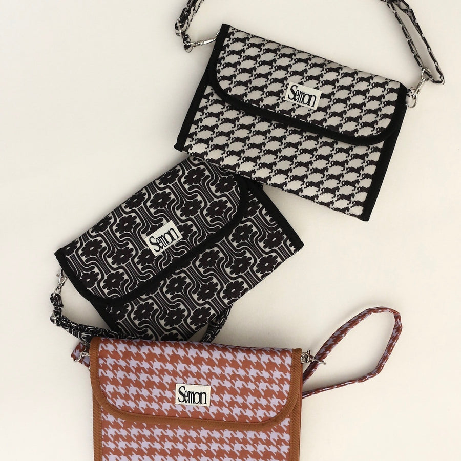 【3/27 (Fri) 12:00〜 Restock】 MATERNAL AND CHILD NOTEBOOK CASE