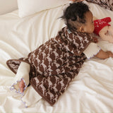 REVERSIBLE PATTERN SLEEPER 24
